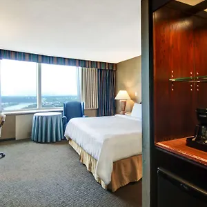Chateau Lacombe Edmonton