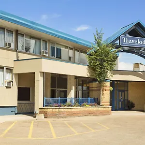 Travelodge By Wyndham East Hotel
