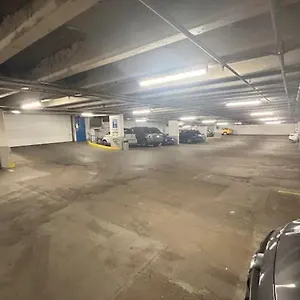 2 Full Beds, Free Parking Underground Heated, Rogers Place, 1 Bedroom Downtown Edmonton
